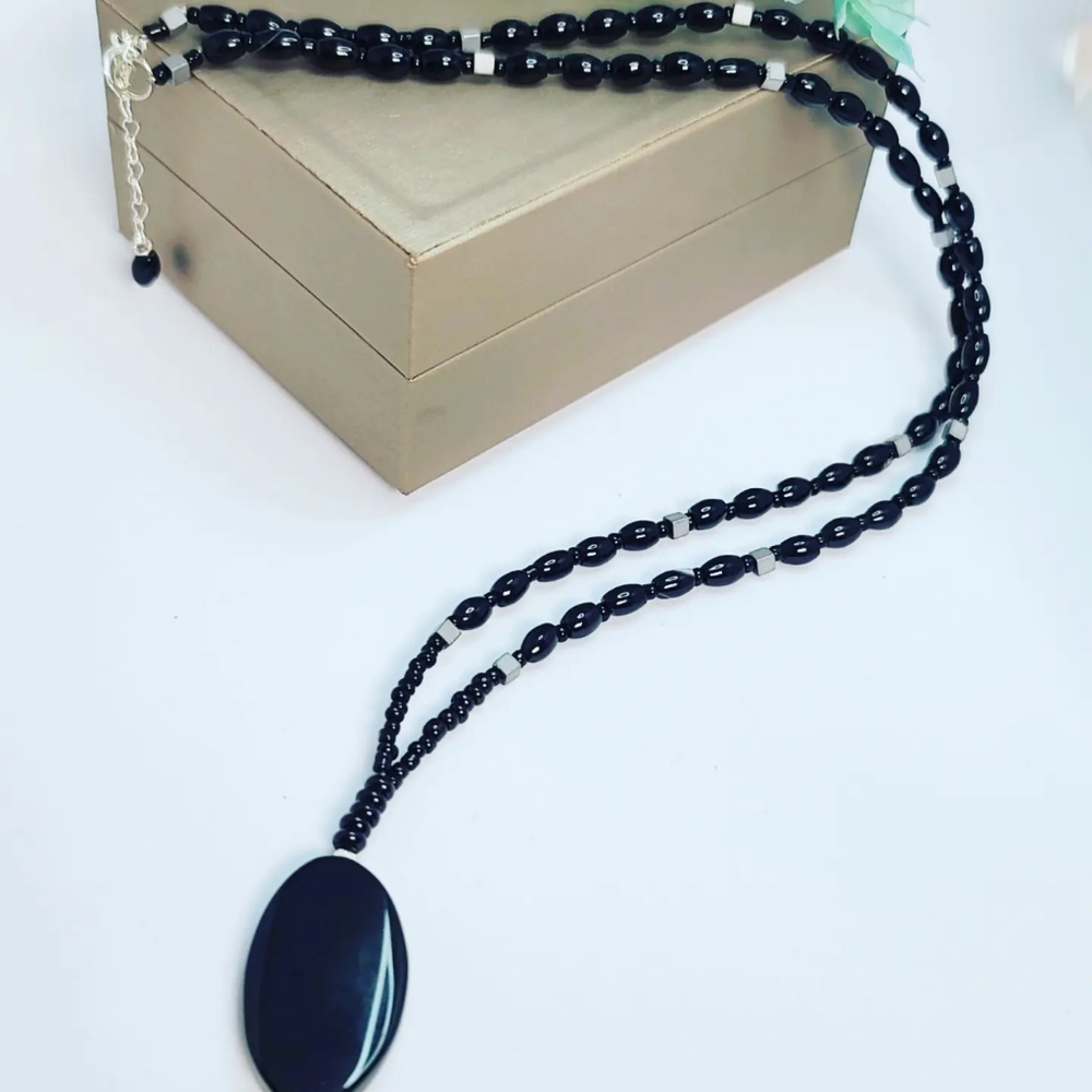 Black agate necklace